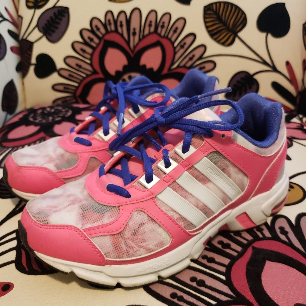 Adidas Tennis Shoes